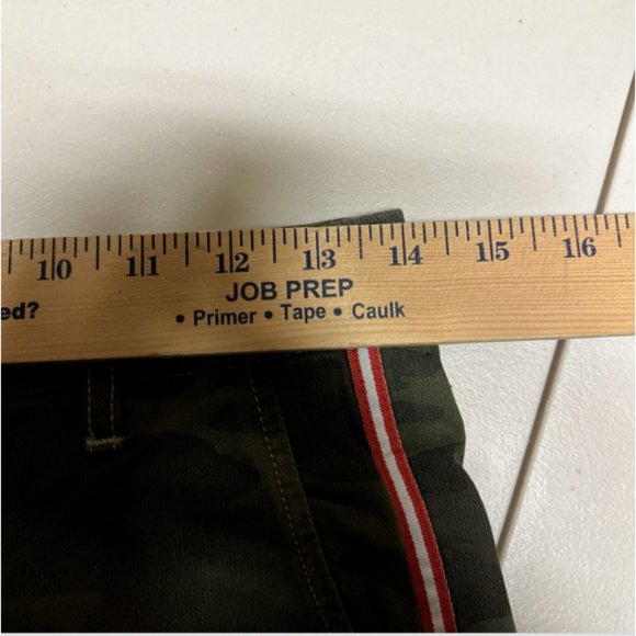 Sundry Jogger Pants Womens 25 Green Camo Cotton Twill Side Stripe Ankle Zip NWT - Picture 13 of 16